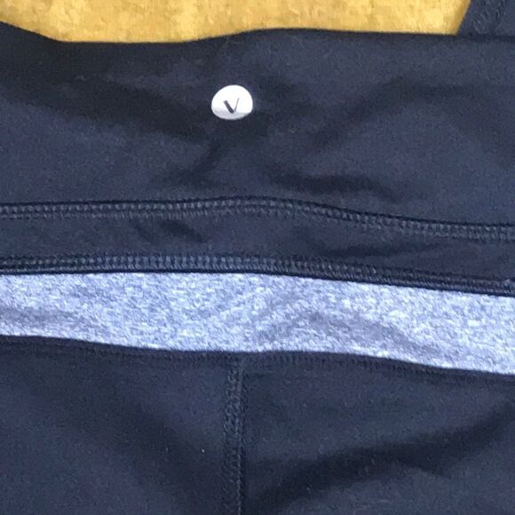 VElOCITY CROPPED BLACK WOMAN LEGGINGS SIZE M - Picture 6 of 12